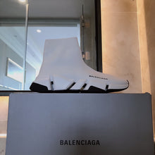 Load image into Gallery viewer, Balenciaga 2.0 Speed Sneakers
