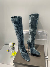Load image into Gallery viewer, YSL  Talia Boots In Velvet
