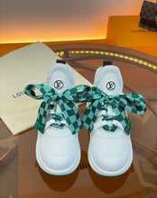 Load image into Gallery viewer, Louis Vuitton Archlight Sneaker

