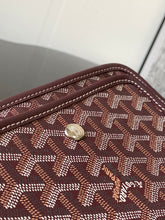 Load image into Gallery viewer, Goyard Plumet Pocket Wallet Bag
