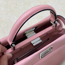 Load image into Gallery viewer, Fendi Peekaboo Mini Bag
