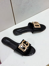 Load image into Gallery viewer, Dolce &amp; Gabbana Polished Calfskin Sliders with DG logo
