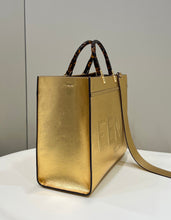 Load image into Gallery viewer, Fendi Sunshine Shopper Meduim Bag
