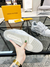 Load image into Gallery viewer, Louis Vuitton Trainer Sneakers
