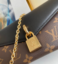 Load image into Gallery viewer, Louis Vuitton Padlock On Strap Bag
