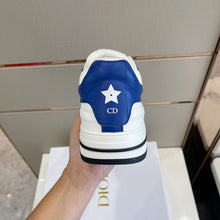 Load image into Gallery viewer, Christian Dior D Freeway  Sneakers
