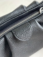 Load image into Gallery viewer, Louis Vuitton Scala Mini Pouch Bag
