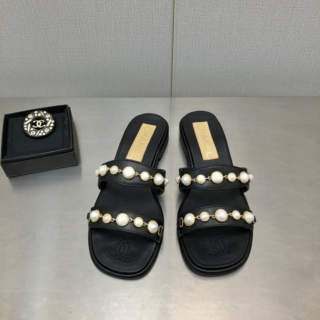 Chanel Slide
