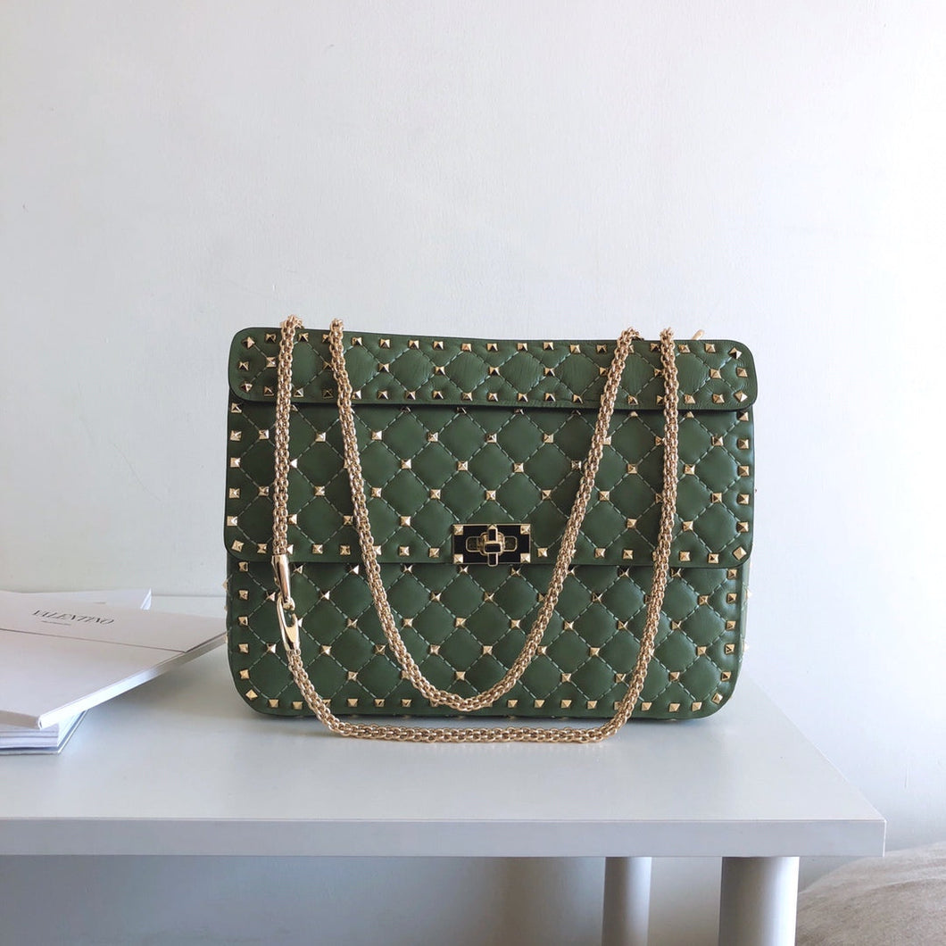 Valentino Garavani  Rockstud Spike Medium  Bag