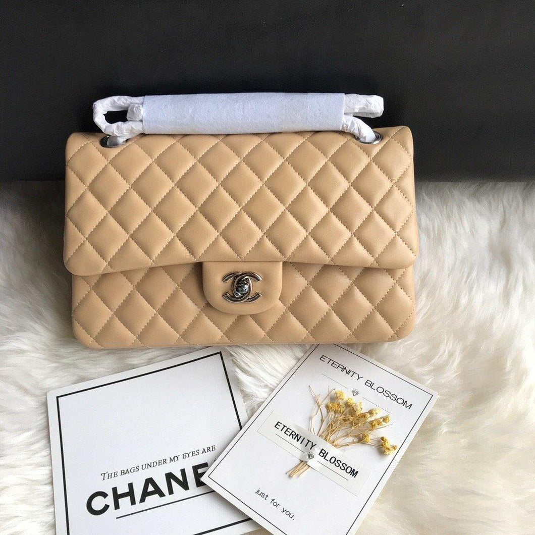 Chanel Double Flap Bag - LUXURY KLOZETT