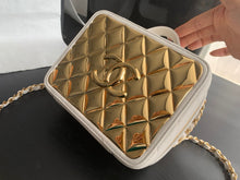Load image into Gallery viewer, Chanel Vanity Case Bag
