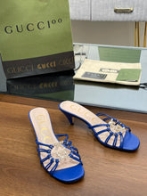 Load image into Gallery viewer, Gucci Women Slide Sandal With Crystals
