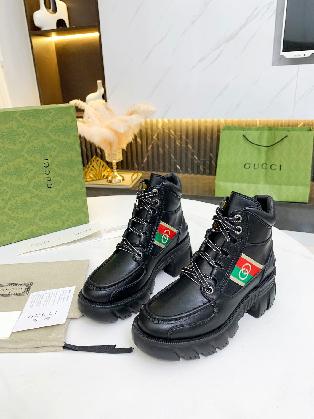 Gucci Ankle Boot With Stripe
