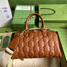 Load image into Gallery viewer, Gucci GG Matelasse Leather Medium Bag
