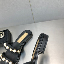 Load image into Gallery viewer, Chanel Slide
