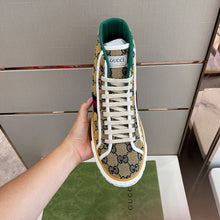 Load image into Gallery viewer, Gucci Tennis 1977 Sneakers
