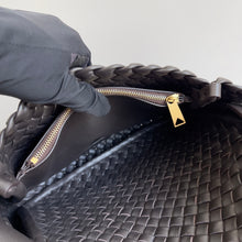 Load image into Gallery viewer, Bottega Veneta Cobble Shoulder Bag
