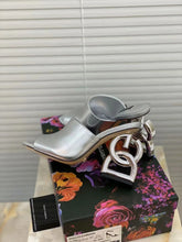 Load image into Gallery viewer, Dolce &amp; Gabbana Patent Leather Mule
