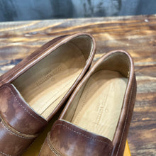 Load image into Gallery viewer, Louis Vuitton Loafer
