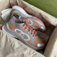Load image into Gallery viewer, Gucci Women Run Sneakers
