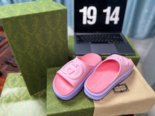 Load image into Gallery viewer, Gucci Slide Sandal With interlocking G
