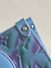 Load image into Gallery viewer, Louis Vuitton PM OnTheGo Bag
