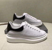 Load image into Gallery viewer, Alexander McQueen sneakers - LUXURY KLOZETT
