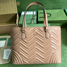 Load image into Gallery viewer, Gucci  GG Marmont Large Tote Bag

