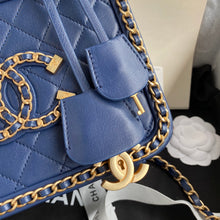 Load image into Gallery viewer, Chanel Caivar Filigree Vanity  Bag
