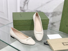 Load image into Gallery viewer, Gucci Ballet Flat with Double G
