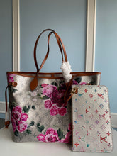 Load image into Gallery viewer, Louis Vuitton Neverfull  MM Bag
