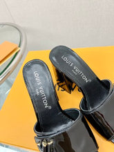 Load image into Gallery viewer, Louis Vuitton Shake Mule
