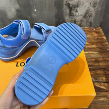 Load image into Gallery viewer, Louis Vuitton Archlight Flat Sandals
