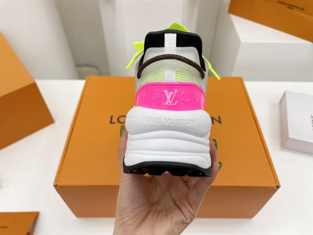 Louis Vuitton Run 55 Sneaker BLACK. Size 36.0