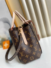 Load image into Gallery viewer, Louis Vuitton Montaigne BB Bag
