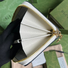 Load image into Gallery viewer, Gucci Ophidia Zip Around Wallet with Web
