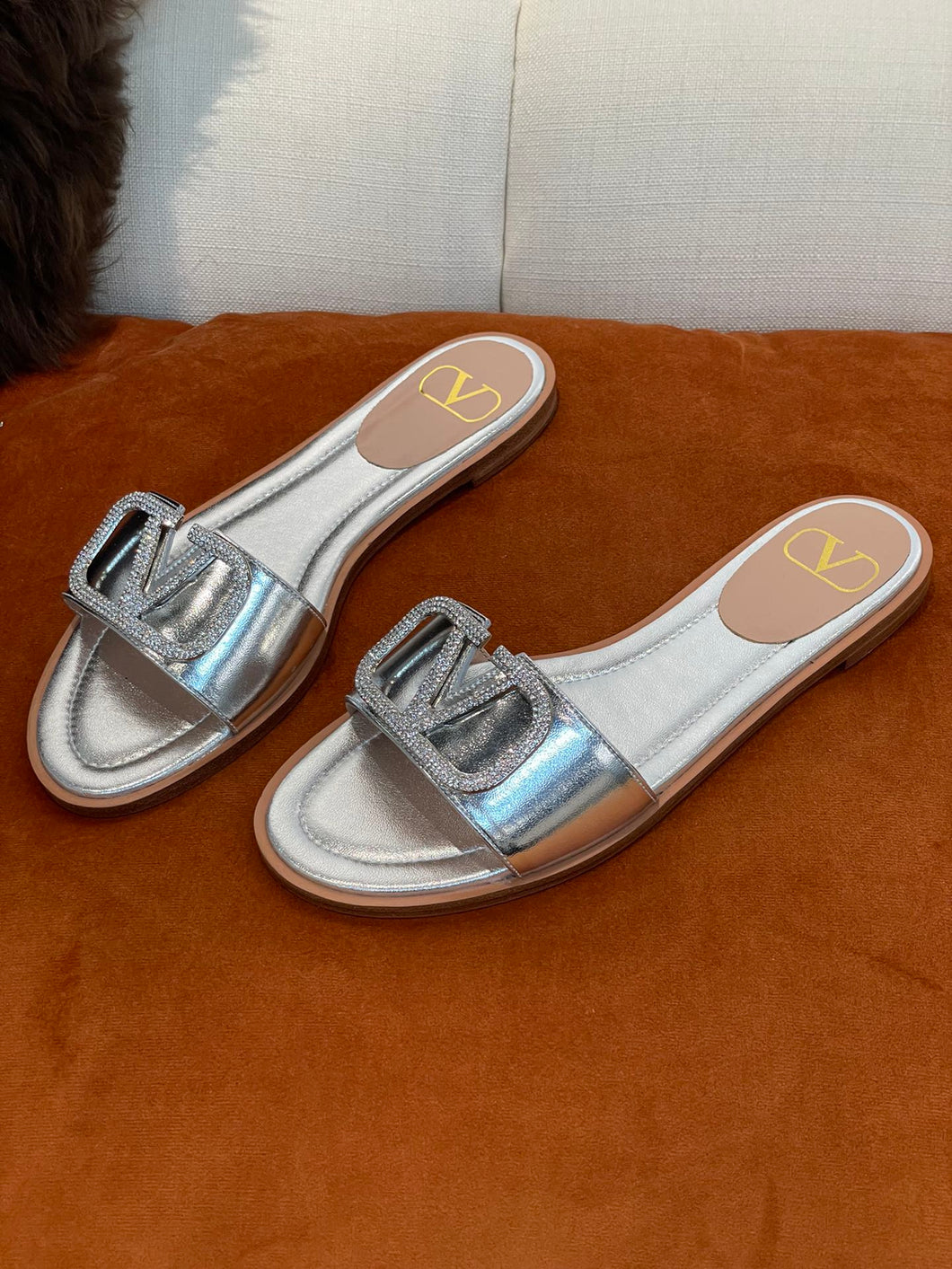 Valentino Vlogo Signature Flat Slide