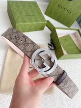 Load image into Gallery viewer, Gucci  Leather Belt
