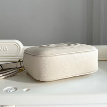 Load image into Gallery viewer, Gucci Small Soho Disco Bag
