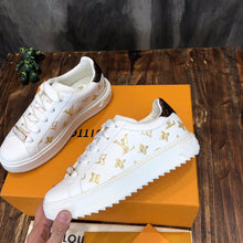 Load image into Gallery viewer, Louis Vuitton time out Sneaker
